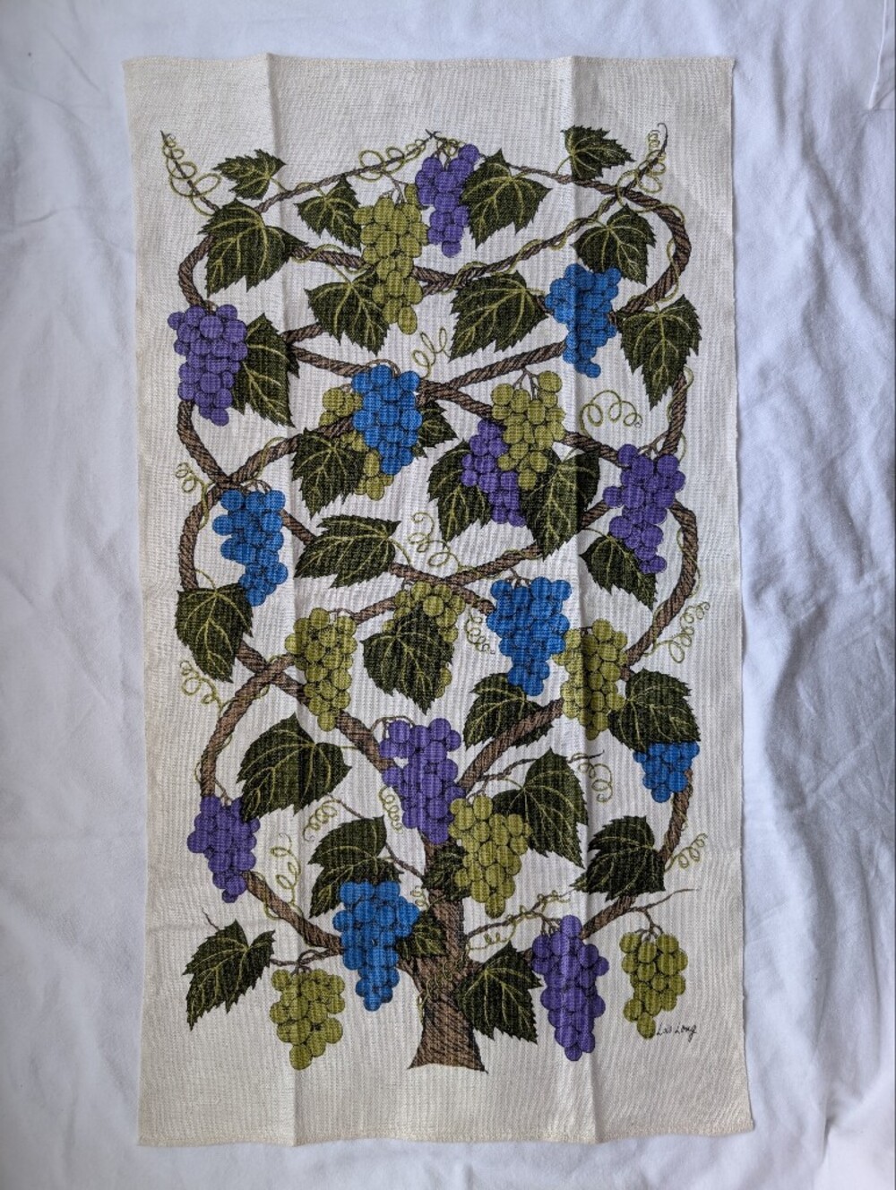Vintage Lois Long Grape Vine Kitchen Towel in Blue, Purple, Olive